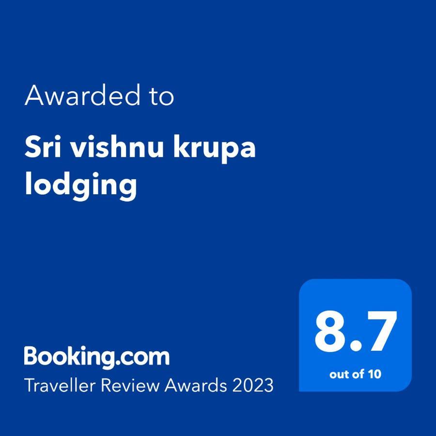 Sri vishnu krupa lodging Belur  Bagian luar foto